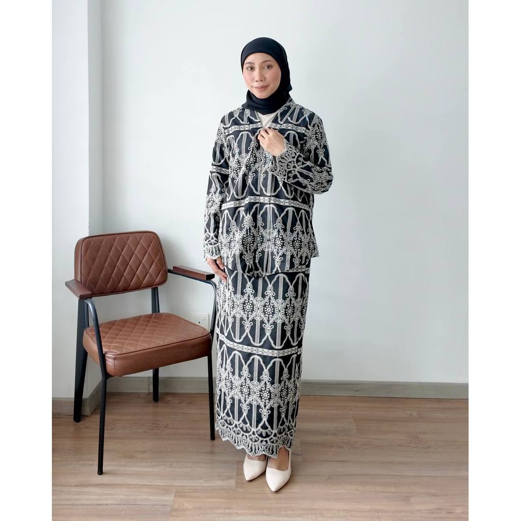 AYANO KEBAYA PETIKITA RAYA 2026