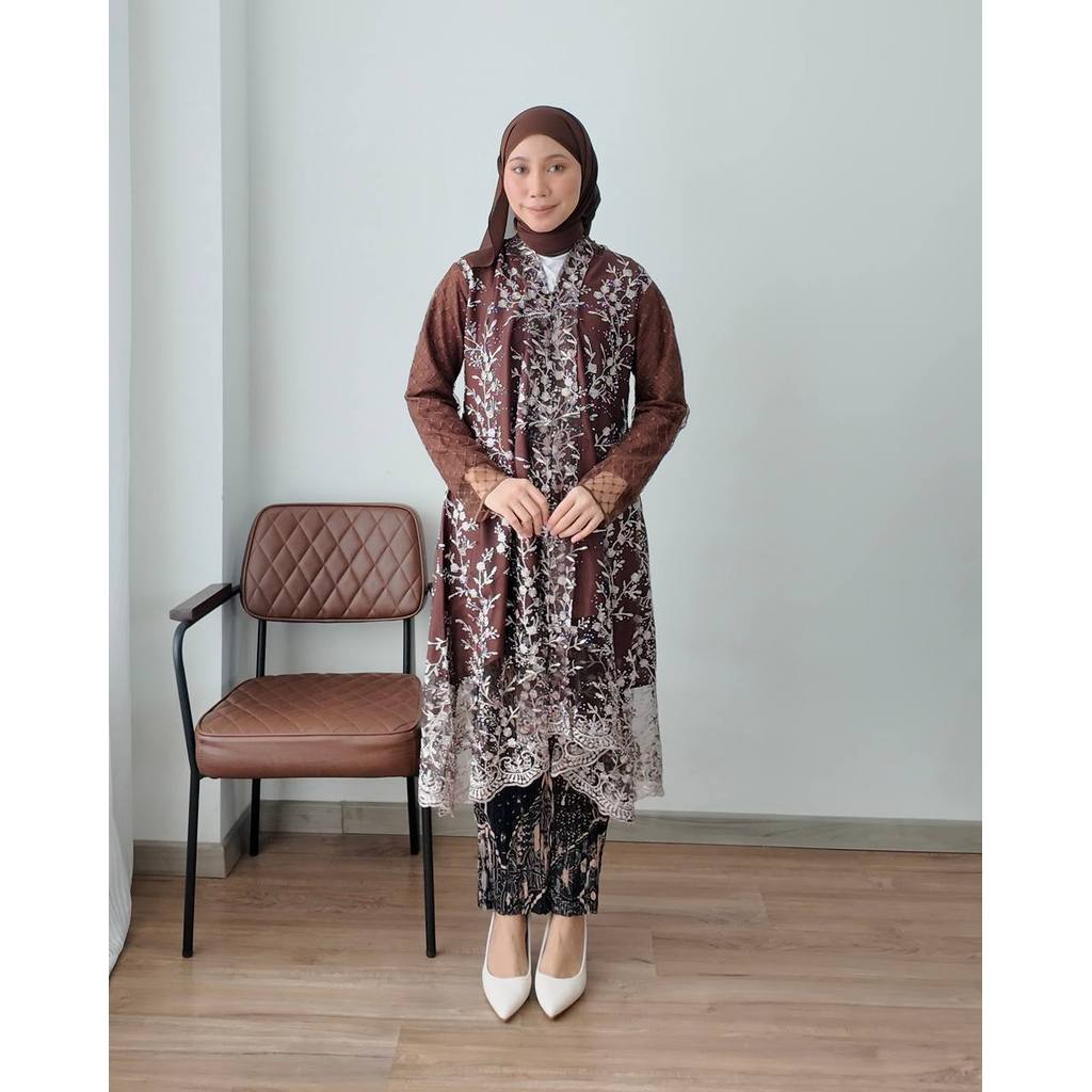 MUNA KEBAYA PETIKITA RAYA 2026
