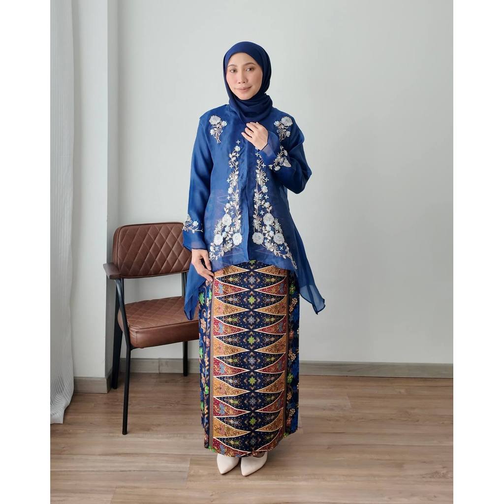 AKARI KURUNG PETIKITA RAYA 2026