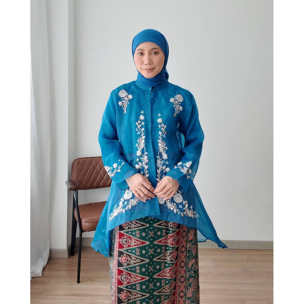 AKARI KURUNG PETIKITA RAYA 2026