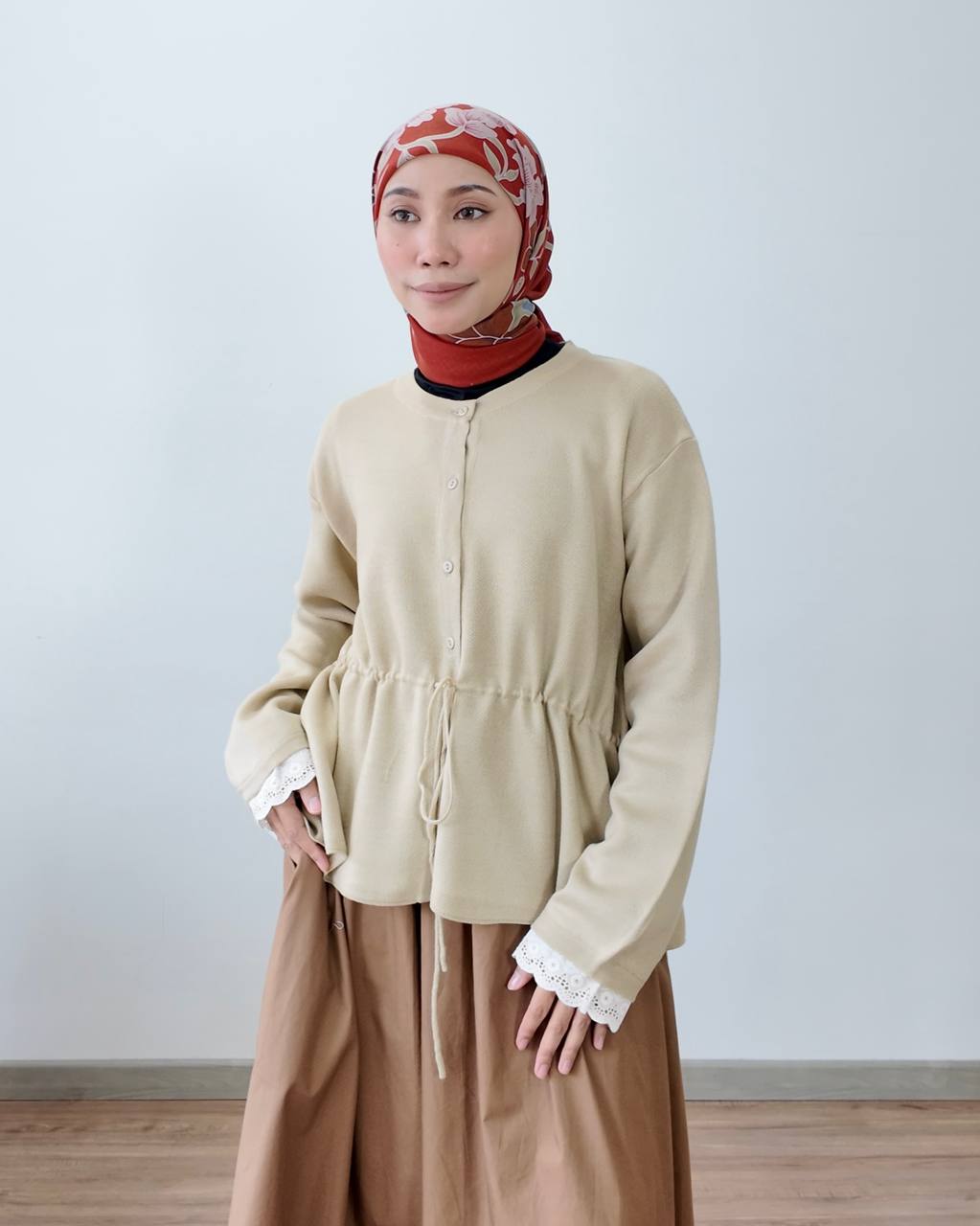 CHIHARU KARDIGAN PETIKITA KASUAL