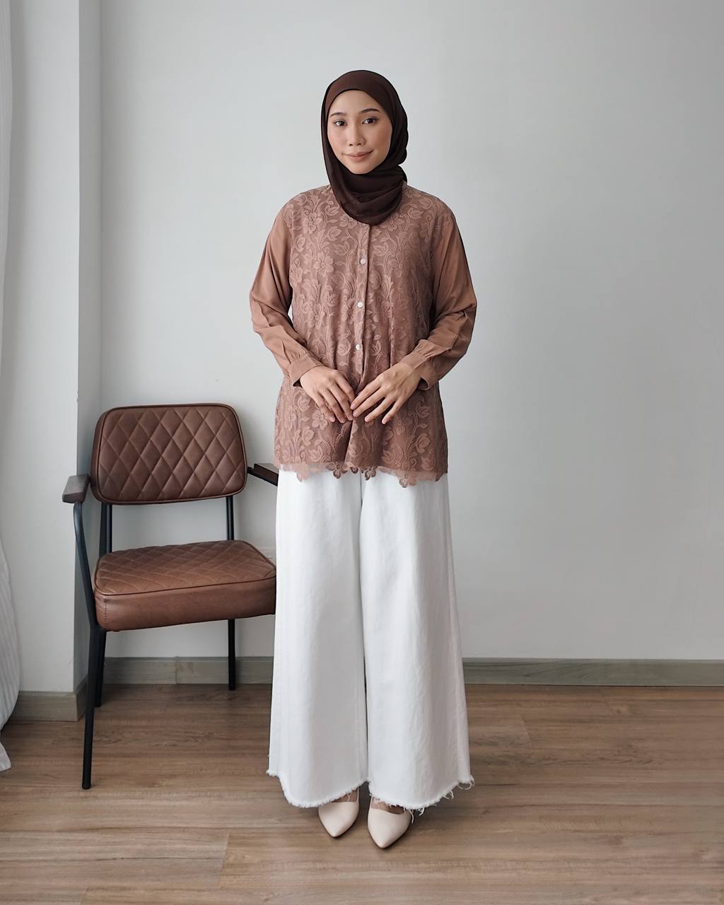 FAHIRA BLOUSE BY PETIKITA CASUAL