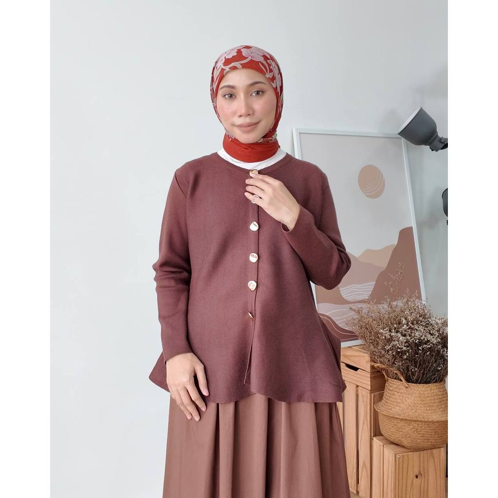 SADARA TOPS PETIKITA CASUAL