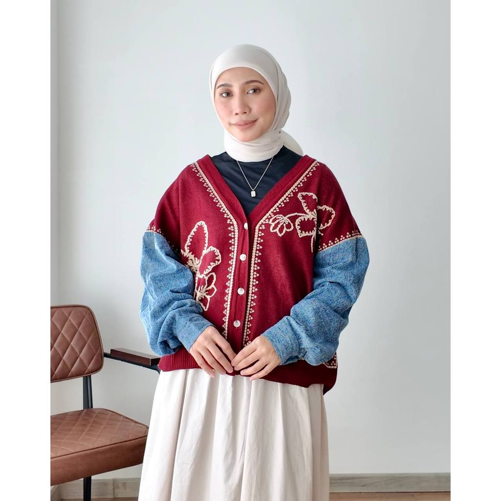 SATOMI KARDIGAN PETIKITA KASUAL